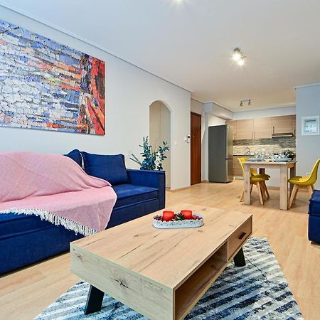 Beautiful New Apartment 5 Min From Piraeus Port Kültér fotó