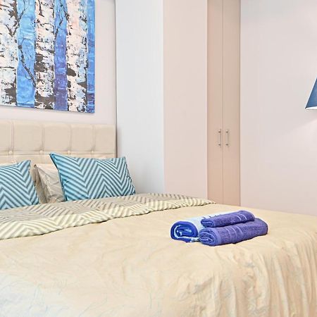 Beautiful New Apartment 5 Min From Piraeus Port Kültér fotó